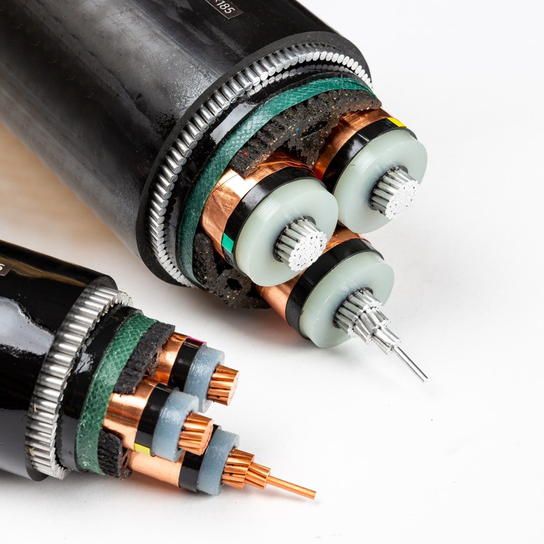 Prepared copper and aluminium conductor cable specimens